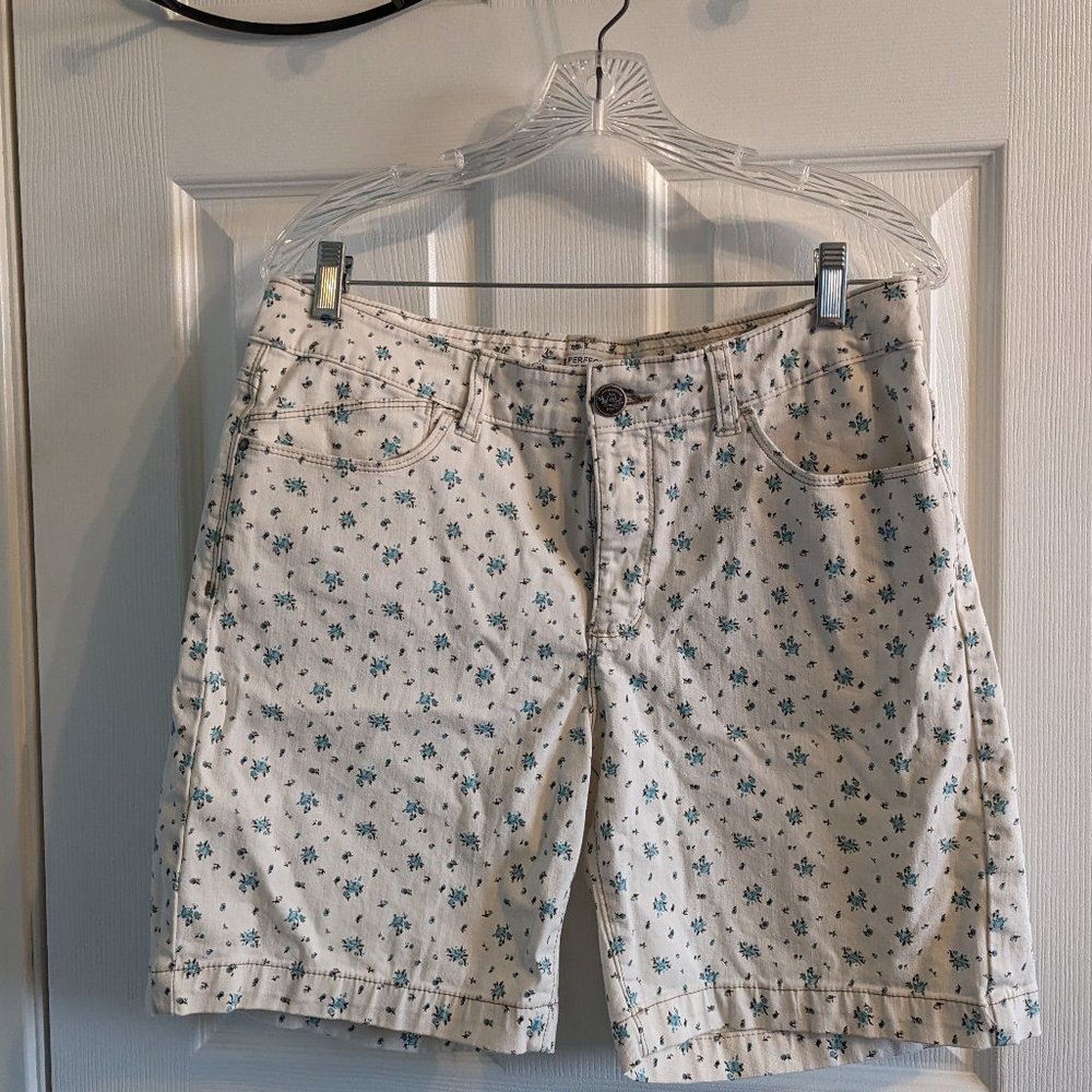 Lee "perfect fit" floral jean shorts
